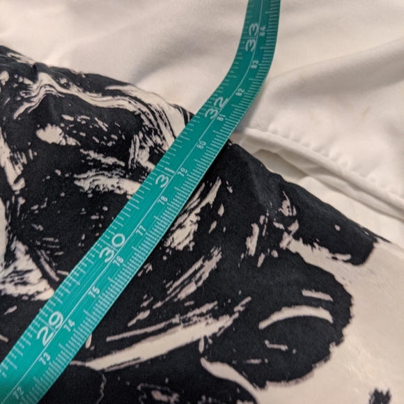 LOFT Strapless Black & White Floral A-Line Fully-Lined Dress Size 6 - Picture 9 of 9